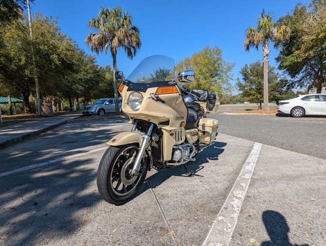She won't win any beauty contests, but she sure knows how to take care of business. Image: 1983 GL1100i parked at an I-10 rest area.